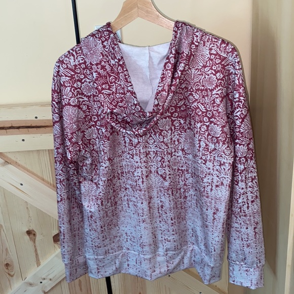 Maroon and Grey Hoddie - Picture 2 of 6